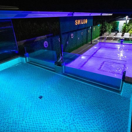 Hotel Smile Kobuleti Eksteriør bilde