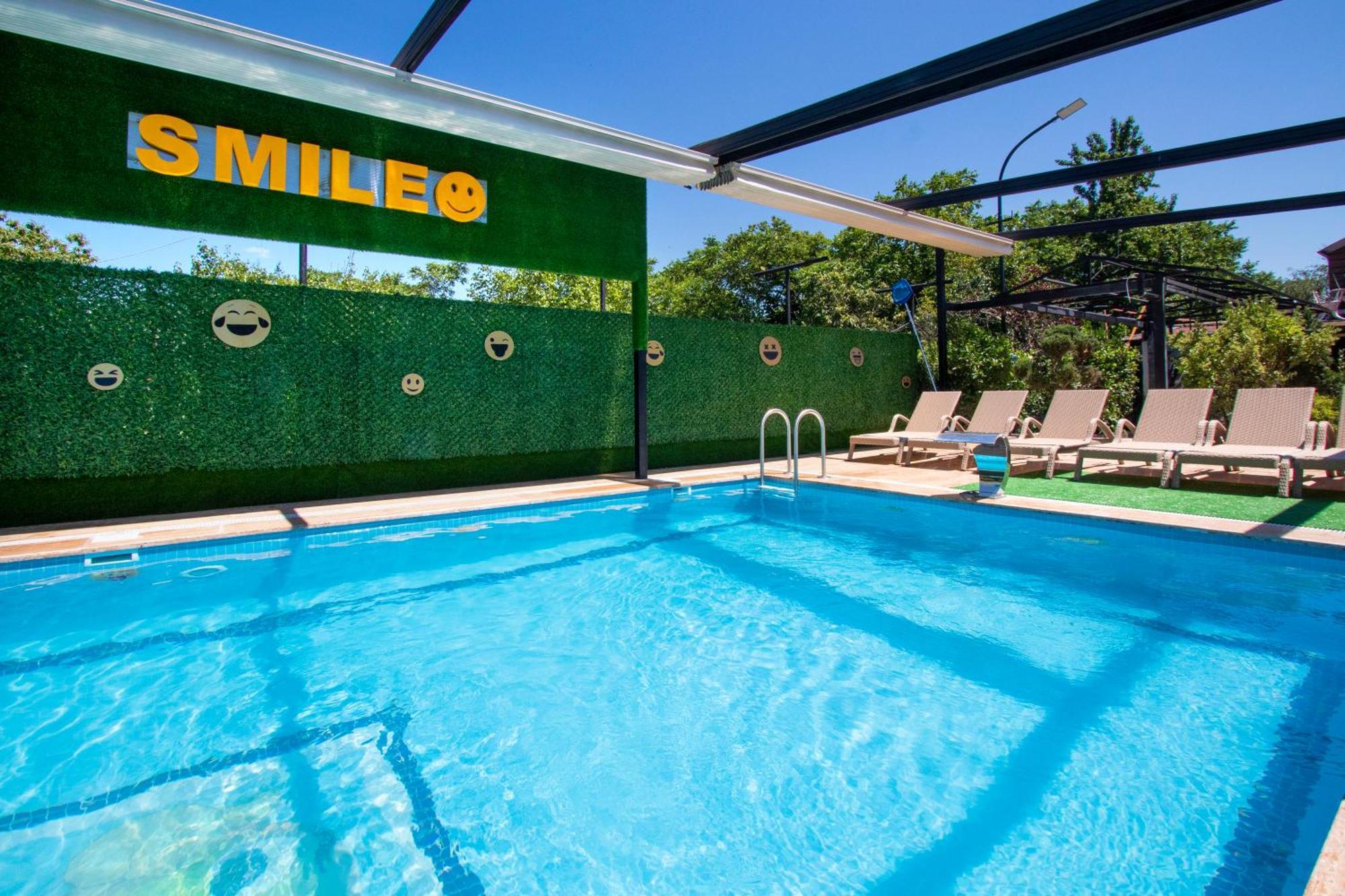 Hotel Smile Kobuleti Eksteriør bilde