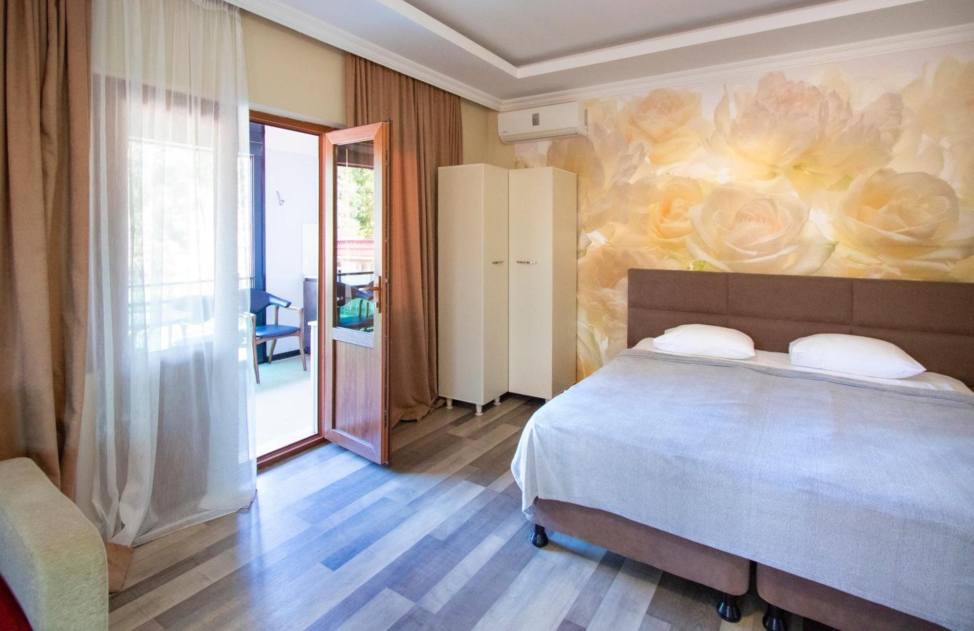 Hotel Smile Kobuleti Eksteriør bilde